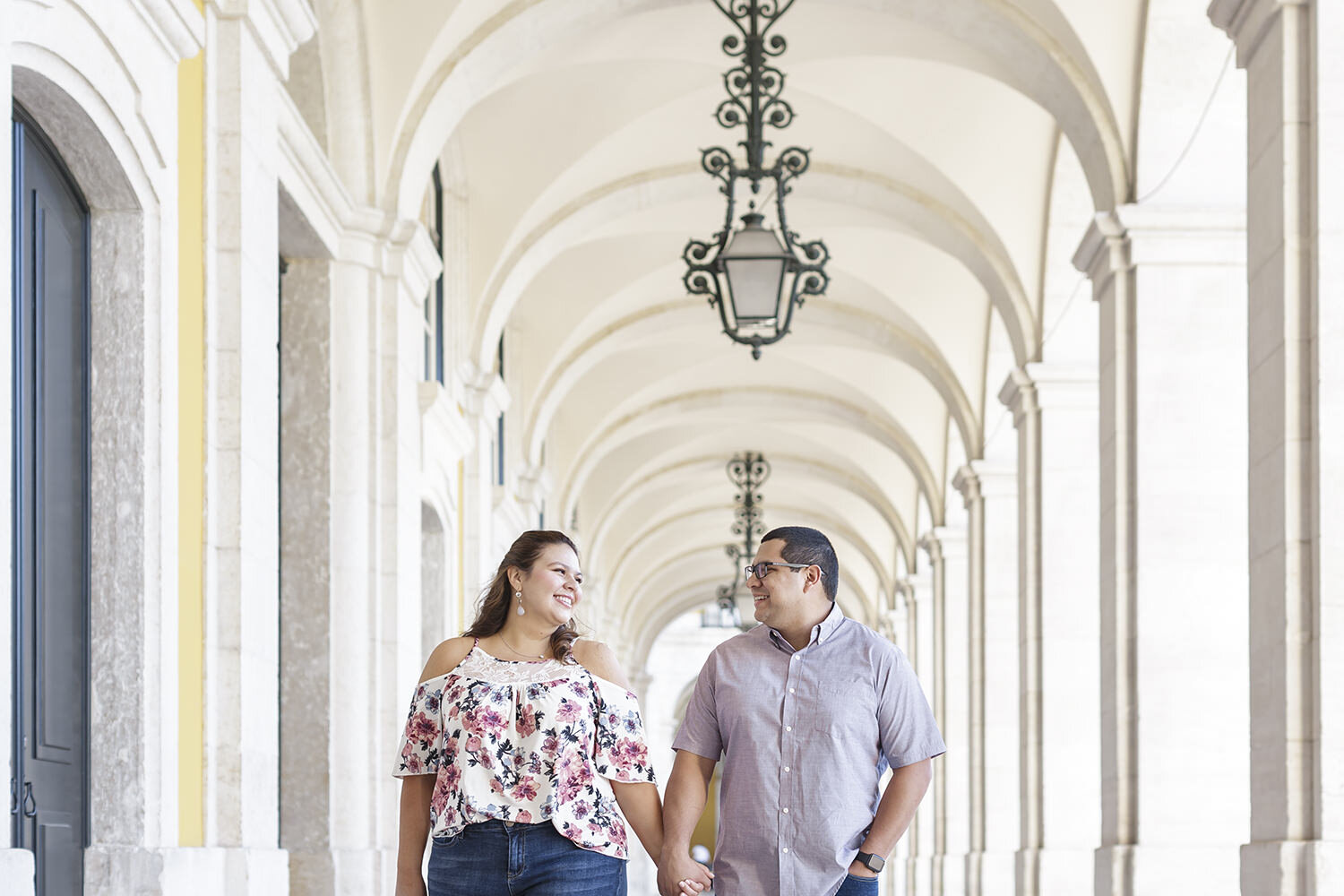 lisbon-destination-engagement-photographer-ana-lucia-da-cruz-terra-fotografia-21.jpg