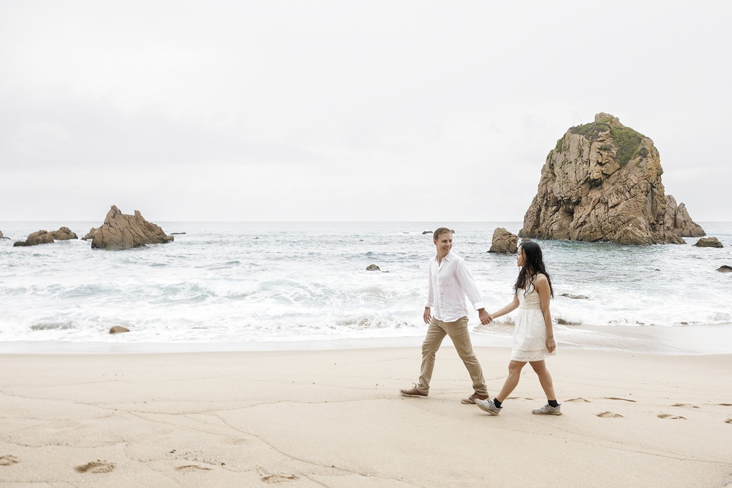 surprise-wedding-proposal-photographer-praia-da-ursa--sintra-terra-fotografia-flytographer-043.jpg