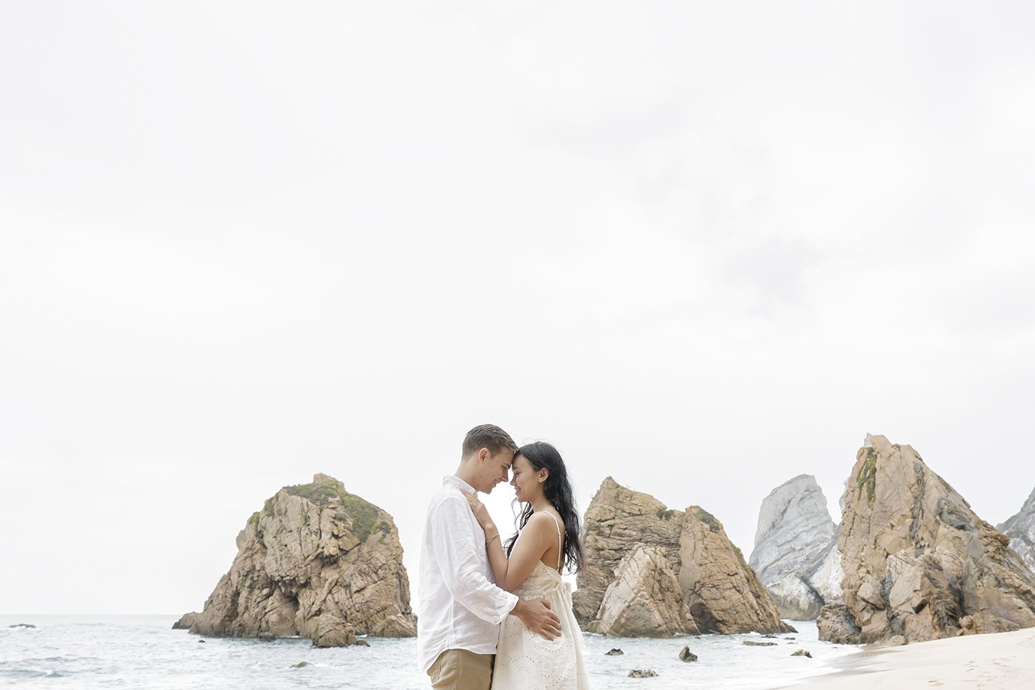 surprise-wedding-proposal-photographer-praia-da-ursa--sintra-terra-fotografia-flytographer-048.jpg