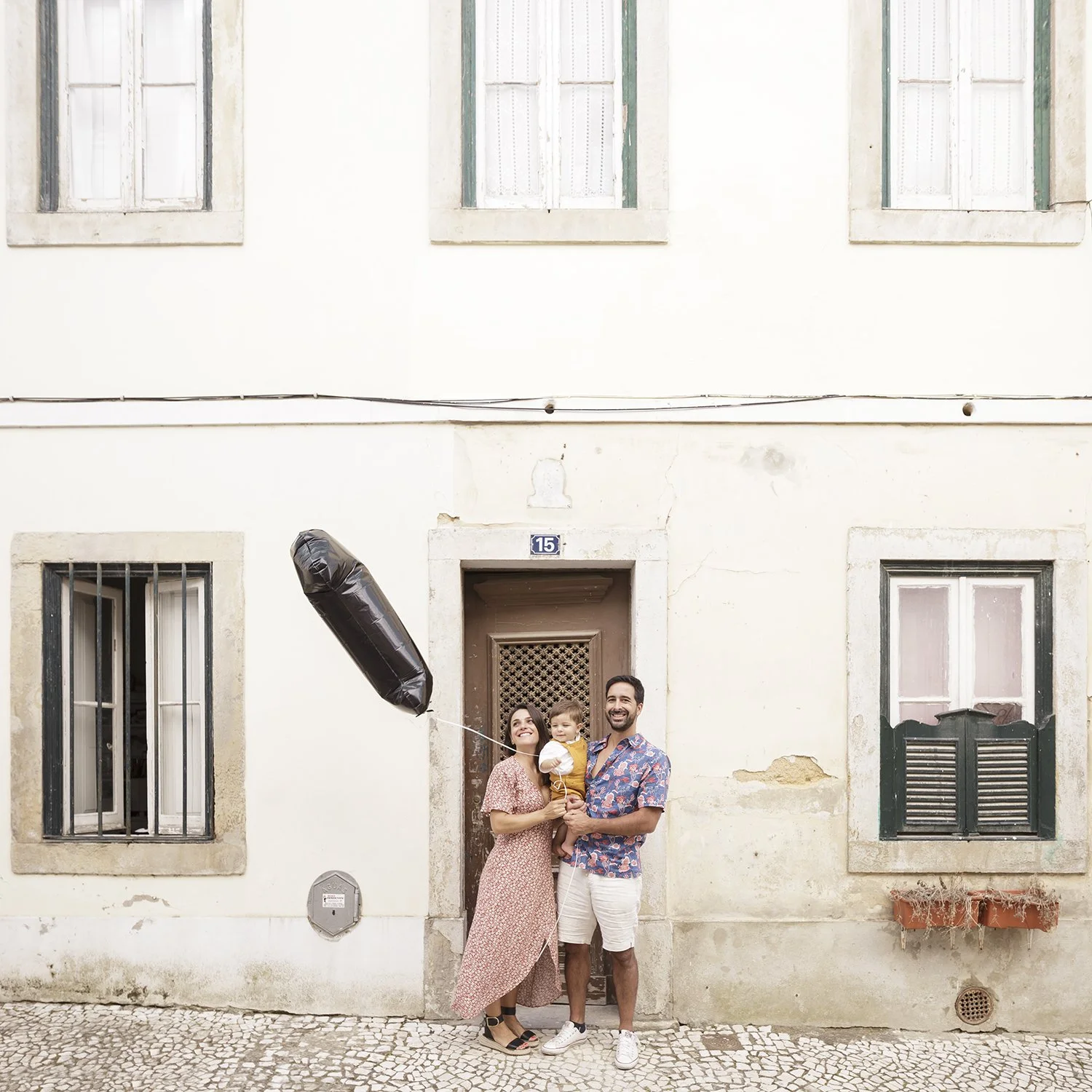 lisbon-photographer-family-session-mouraria-lisboa-terra-fotografia-20.jpg