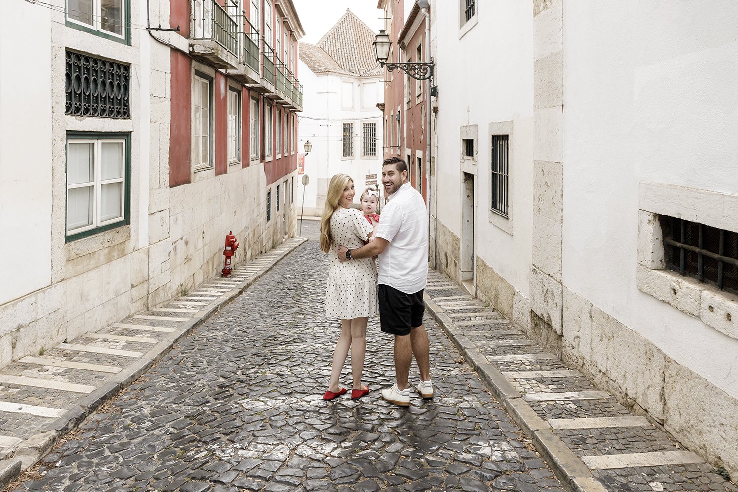 lisbon-family-photographer-ana-lucia-da-cruz-terra-fotografia-flytographer-33.jpg