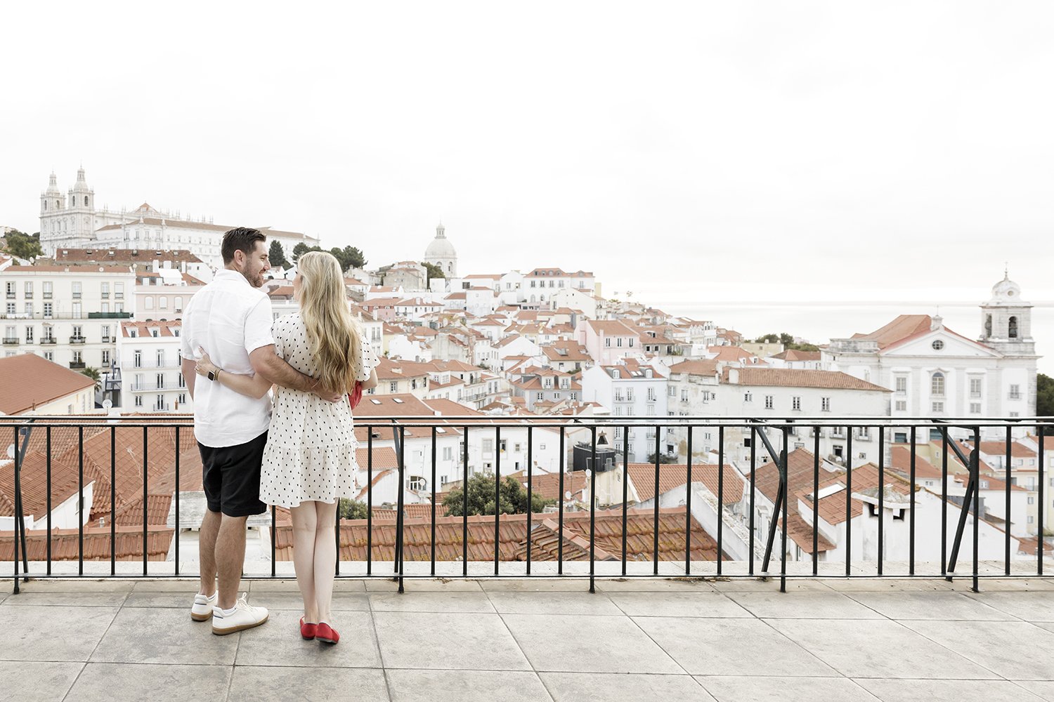 lisbon-family-photographer-ana-lucia-da-cruz-terra-fotografia-flytographer-3.jpg