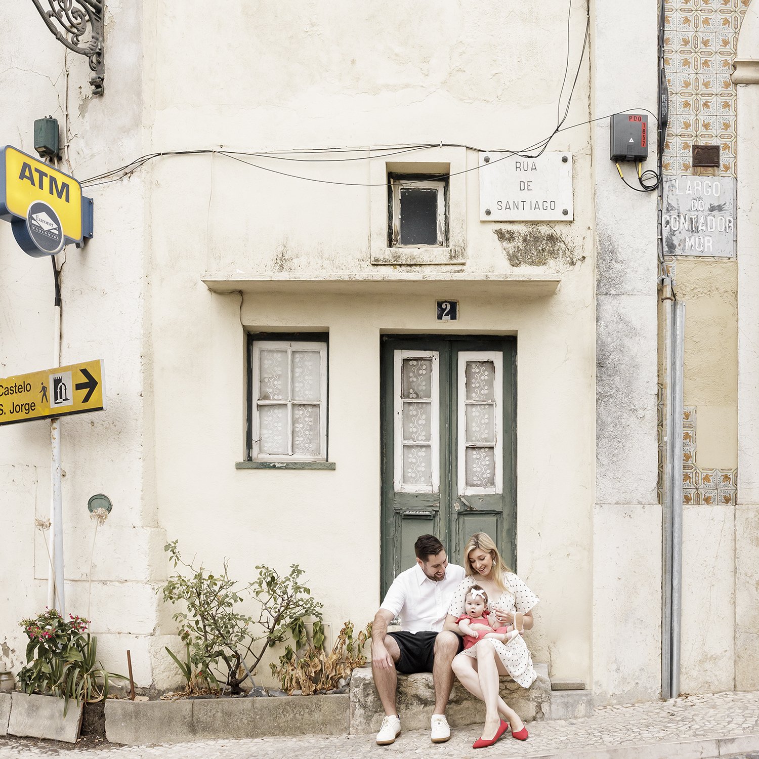 lisbon-family-photographer-ana-lucia-da-cruz-terra-fotografia-flytographer-27.jpg