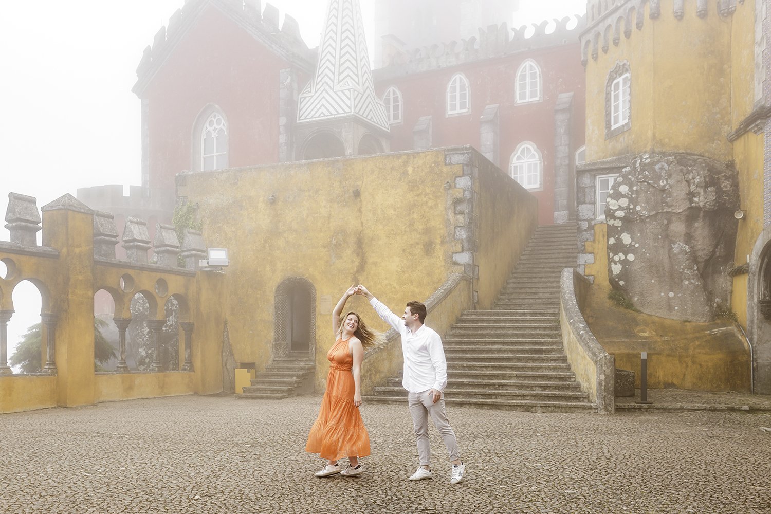 pena-palace-sintra-surprise-wedding-proposal-photographer-ana-lucia-terra-fotografia-13.jpg