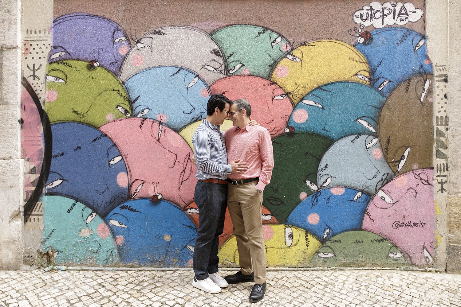 lisbon-engagement-session-gay-couple-bairro-alto-lisbon-photographer-ana-lucia-da-cruz-terra-fotografia-flytographer-19.jpg