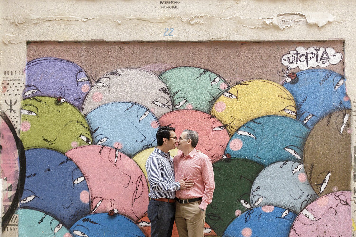 lisbon-engagement-session-gay-couple-bairro-alto-lisbon-photographer-ana-lucia-da-cruz-terra-fotografia-flytographer-20.jpg