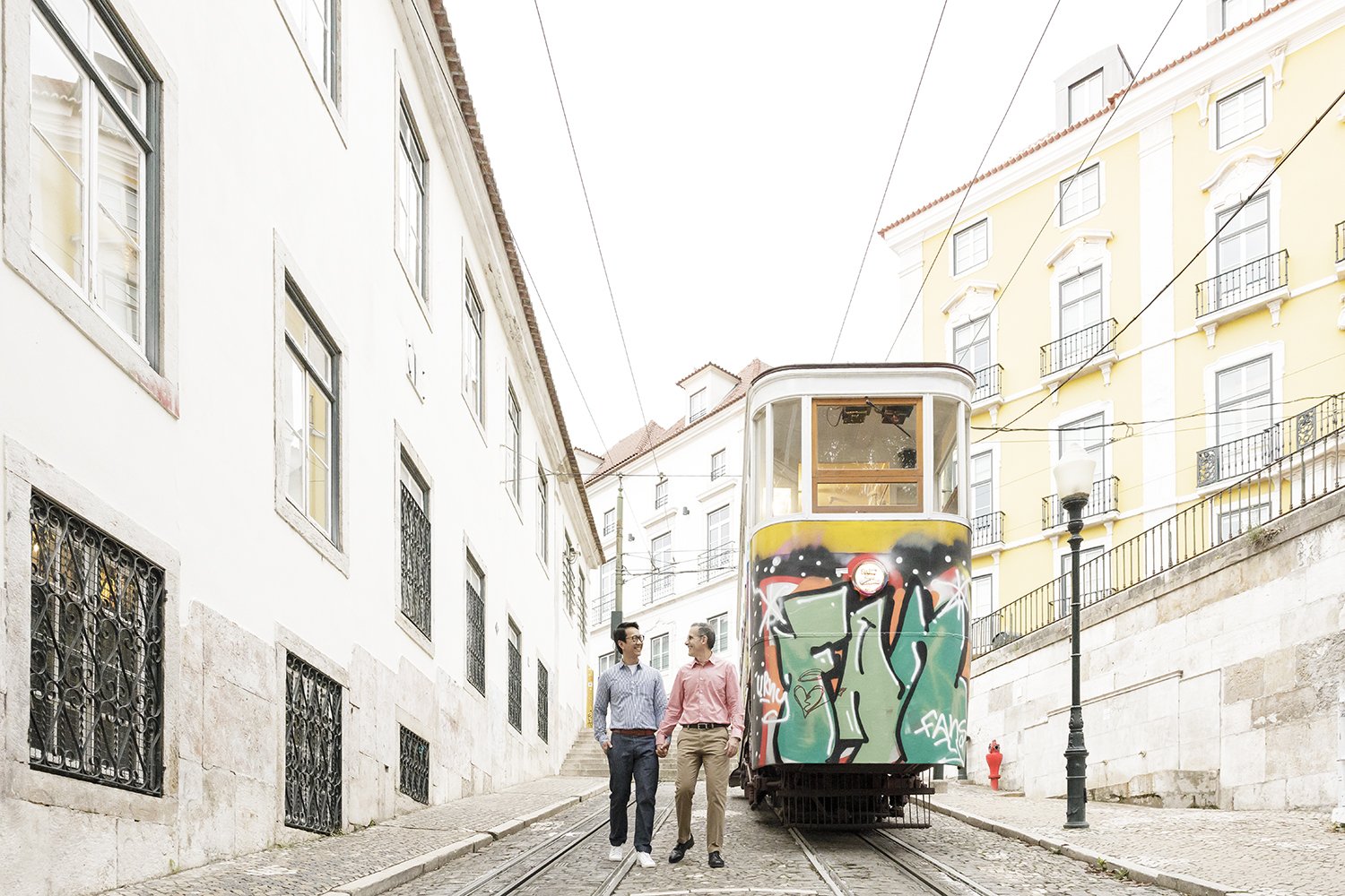 lisbon-engagement-session-gay-couple-bairro-alto-lisbon-photographer-ana-lucia-da-cruz-terra-fotografia-flytographer-8.jpg