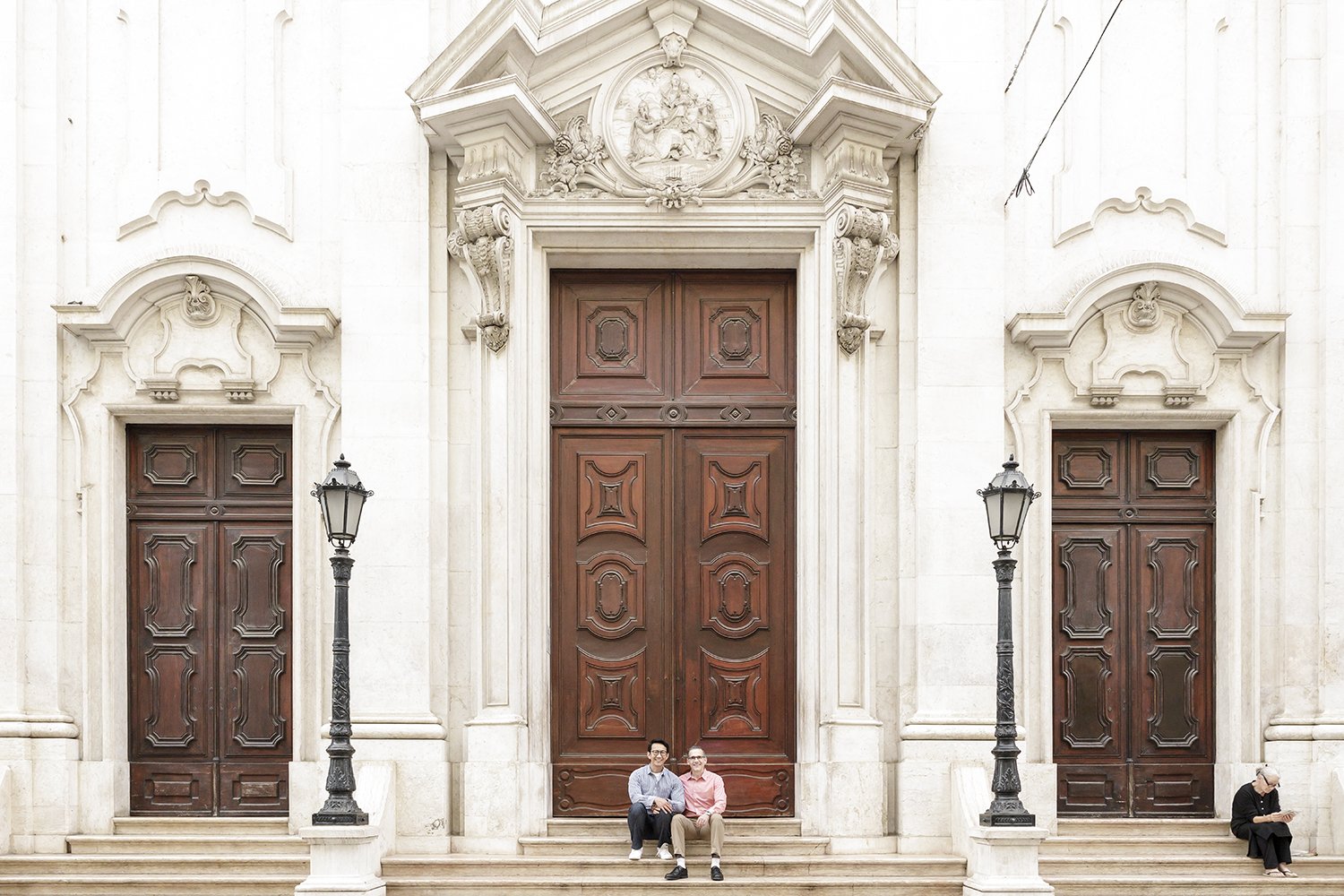 lisbon-engagement-session-gay-couple-bairro-alto-lisbon-photographer-ana-lucia-da-cruz-terra-fotografia-flytographer-29.jpg