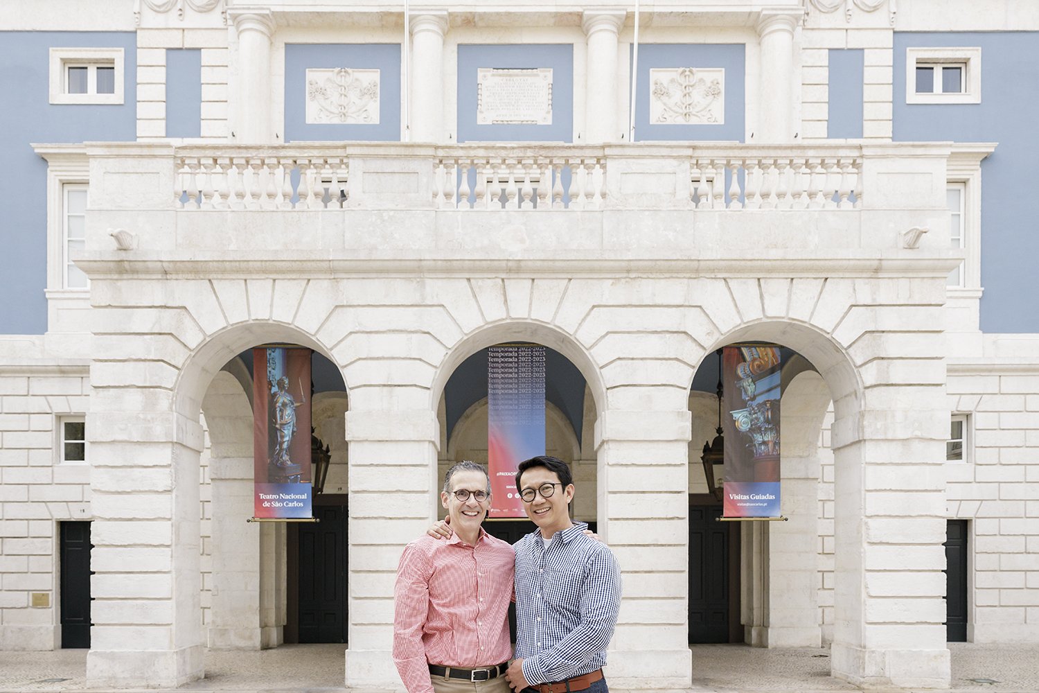 lisbon-engagement-session-gay-couple-bairro-alto-lisbon-photographer-ana-lucia-da-cruz-terra-fotografia-flytographer-41.jpg