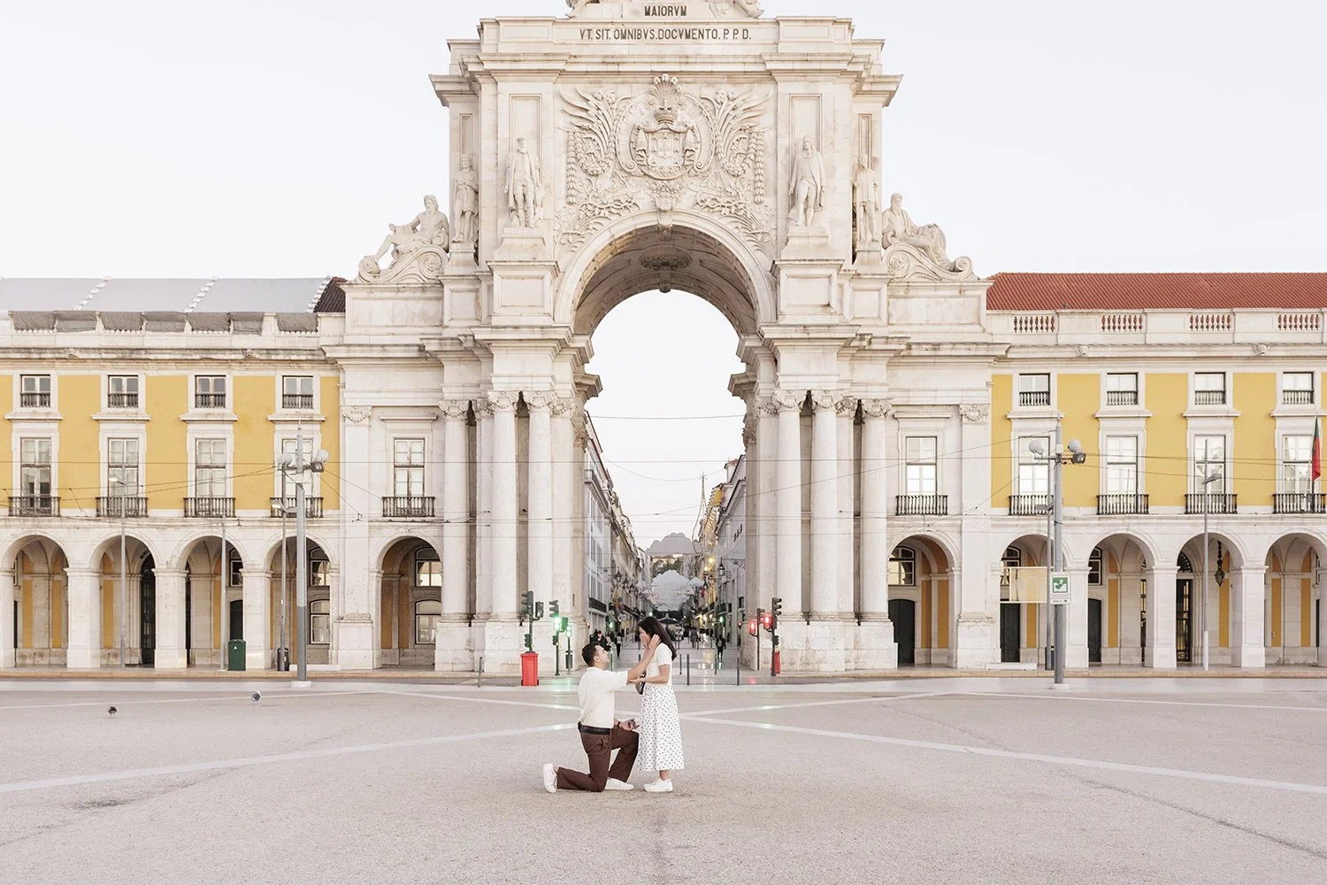comercio-square-surprise-proposal-ana-lucia-da-cruz-terra-fotografia-005.jpg