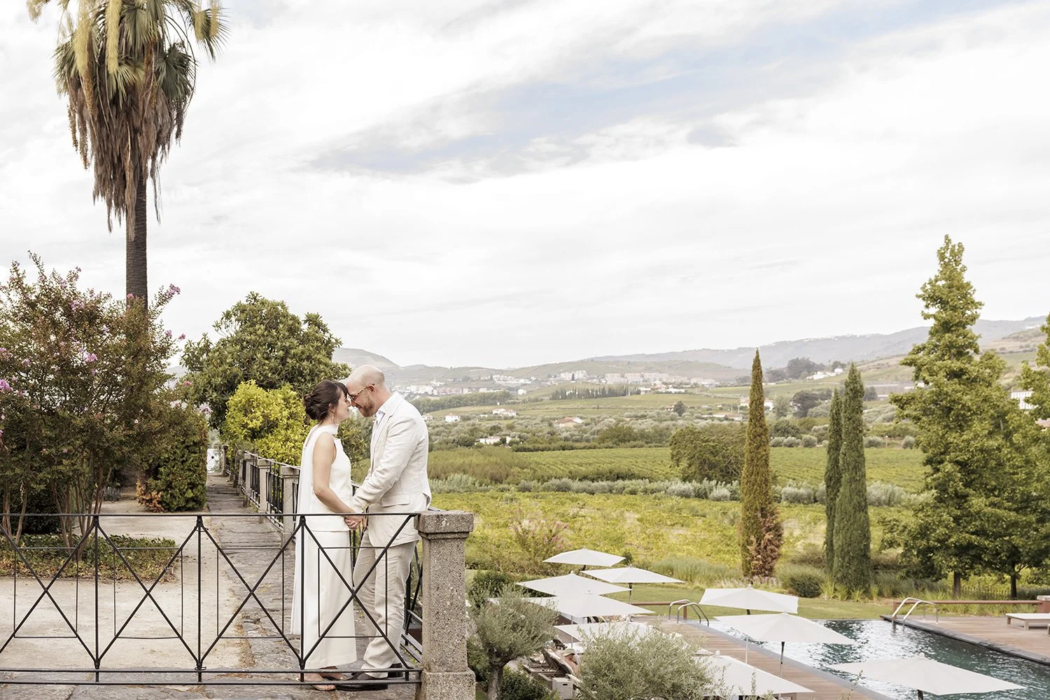 six-senses-douro-valley-elopement-photographer-ana-lucia-da-cruz-terra-fotografia-elope-in-portugal-139.jpg