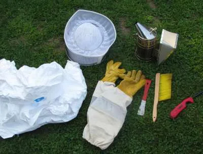 Beekeeper Personal Protection Gear With Tools