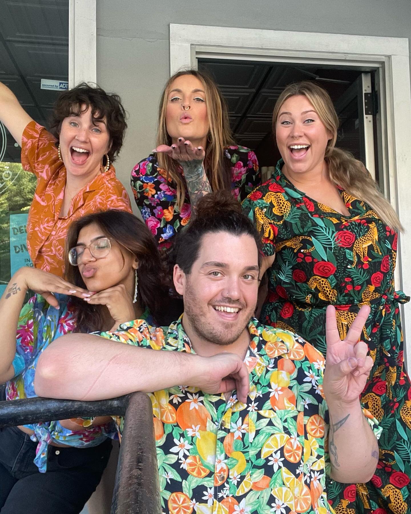 On Tuesdays, we wear Prints! Love playing dress-up with this amazing team&lt;3 What should our next themed day be?! 🧐Leave a comment below ⬇️ 

&hellip;

&hellip;

#salonlife #bostonhair #teambuilding #balayageboston