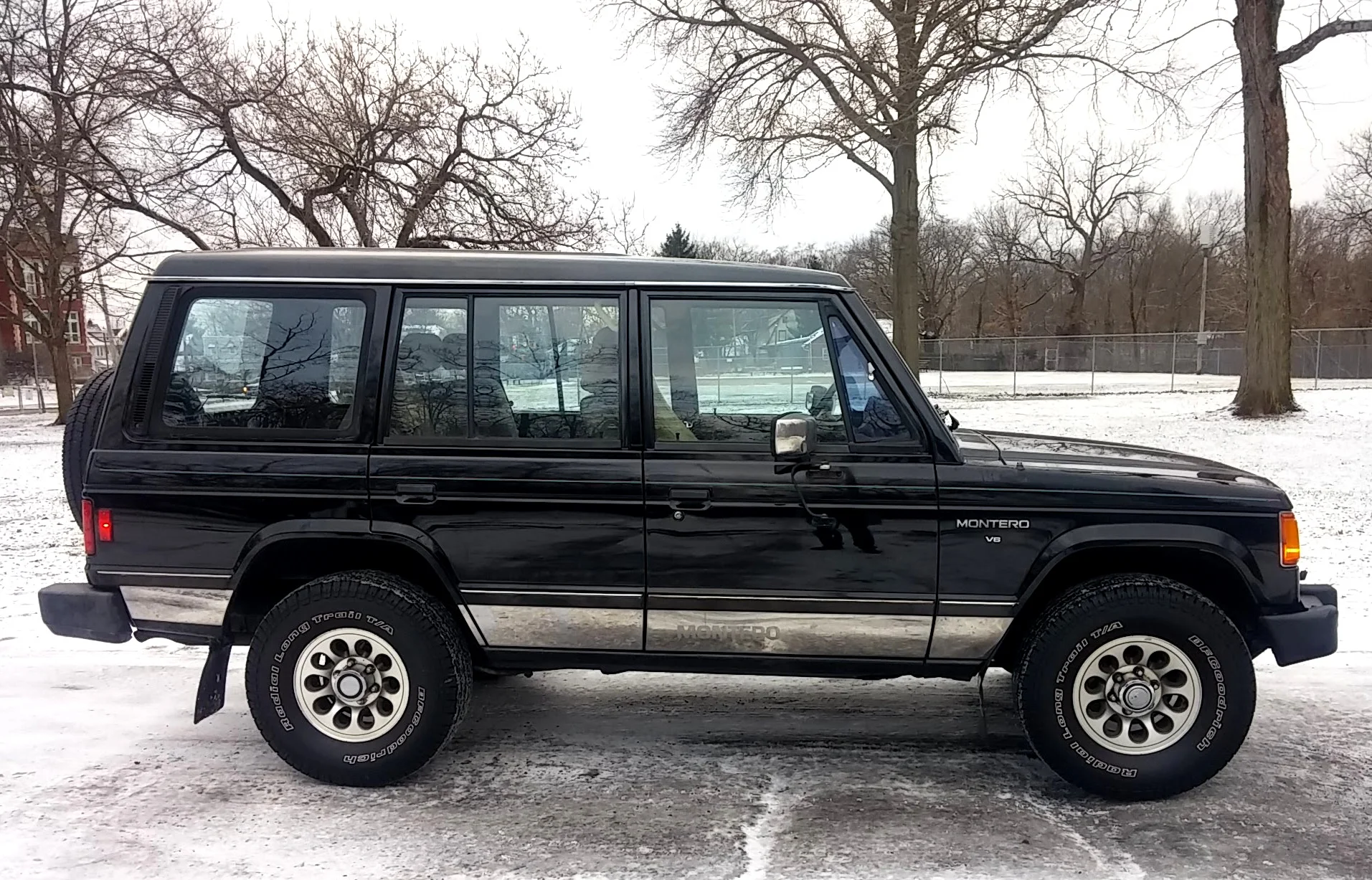 1989 Mitsubishi Montero LS V6 Rust-Free Arizona Truck $9500