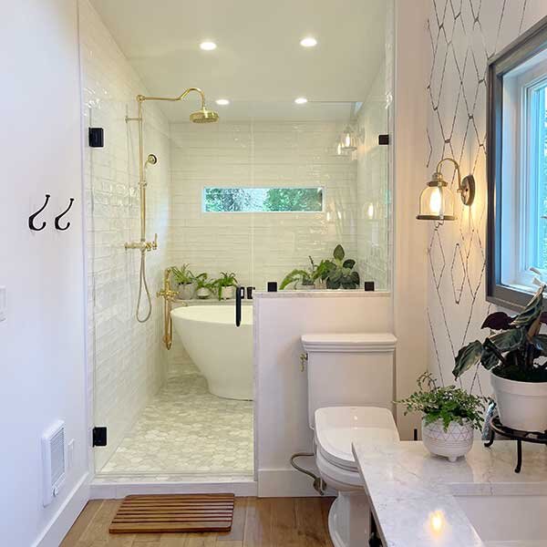 wallpaper-bath-wet-room-exposed-plumbing.jpg