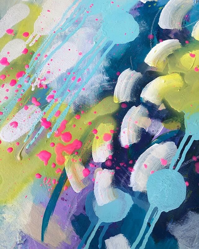 Just a bit obsessed with neon pink 💖

#abstractart #abstractpainting