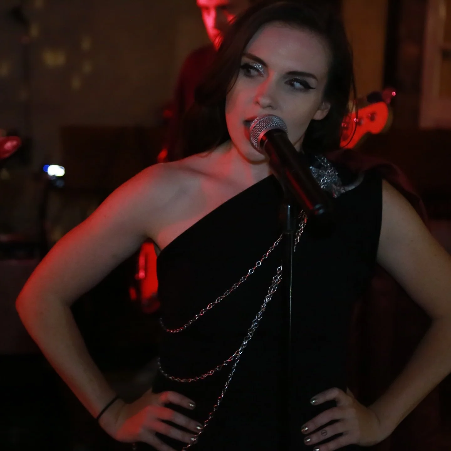 she flew a slaygon across the serve kingdoms and rained motherfire on cunt&rsquo;s landing
.
🔥1: Aug 2017 @vonesperstudios at The Long Night&rsquo;s Watch Party 
🔥 2-3: July 2017 @bww.photos at the Season 7 Premiere Party at The Way Station 
🔥 4-5