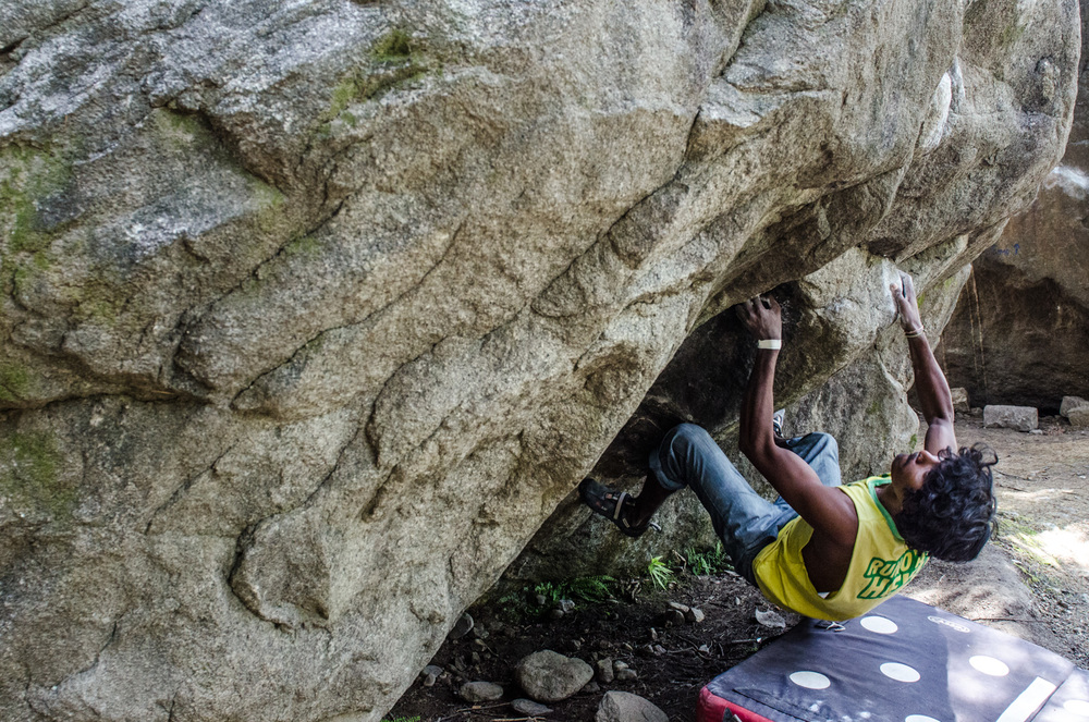 Manali-HimachalPradesh-Bouldering-RockClimbing-AmyRolloPhoto-2874.jpg