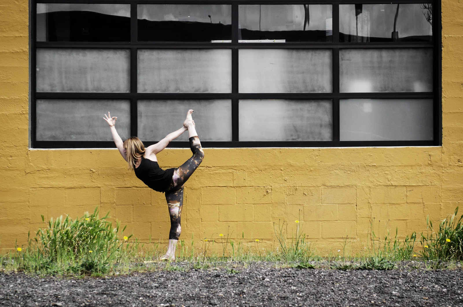 Yoga-Portland-JillKnouse-AmyRolloPhoto-7277-Edit.jpg