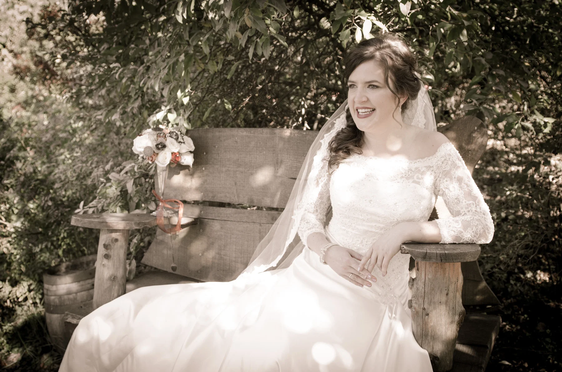PKWedding-Edgefield-Portland-AmyRolloPhoto-PhotogSelect-33.jpg