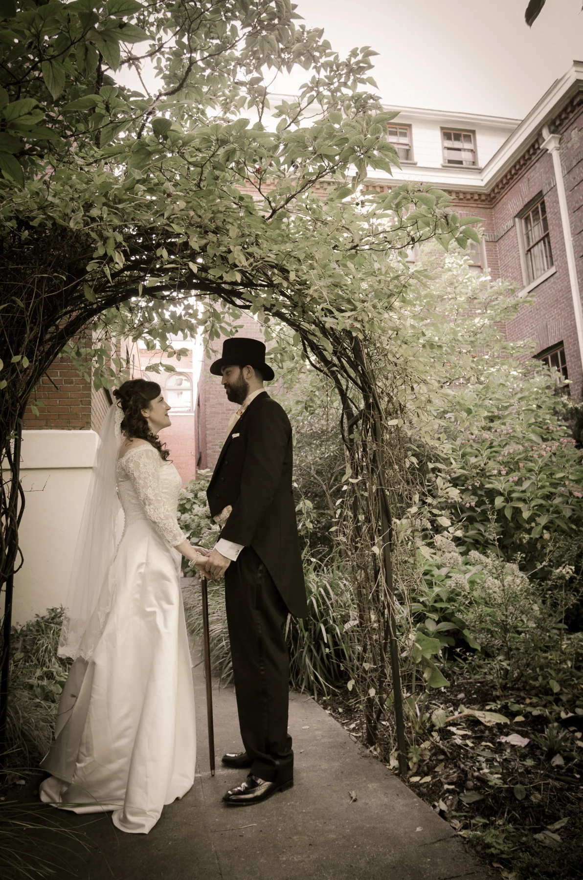 PKWedding-Edgefield-Portland-AmyRolloPhoto-PhotogSelect-41.jpg
