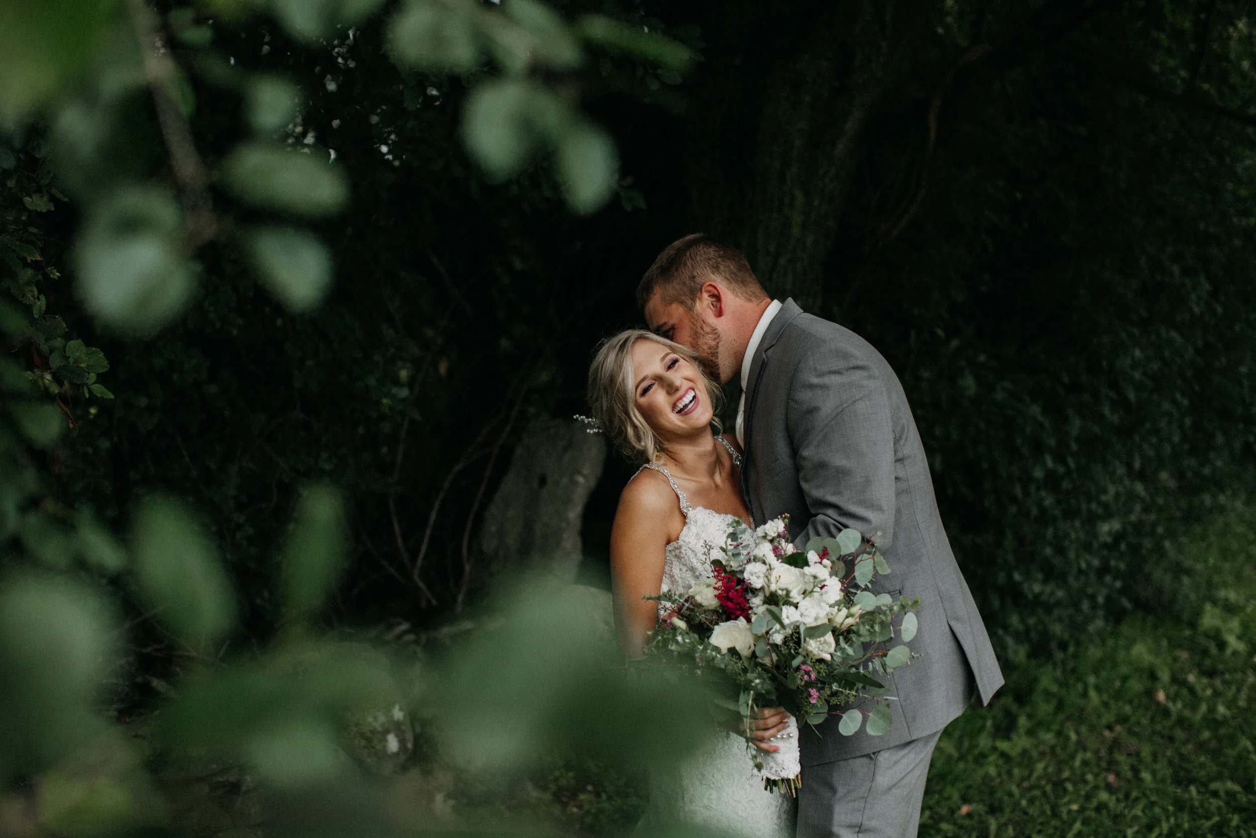 Aaron&Megan-6481.jpg