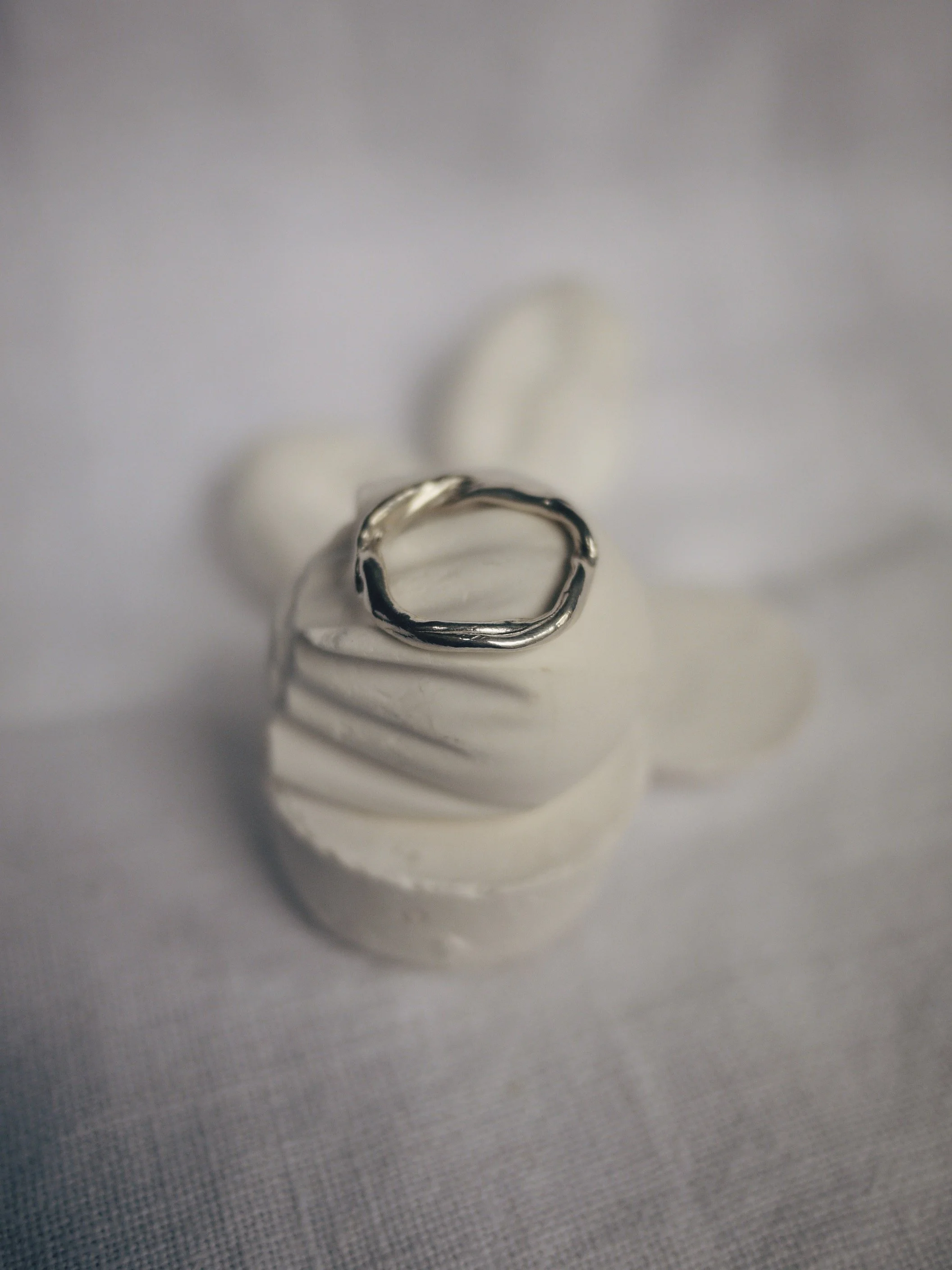 Lottie Ring in Silver