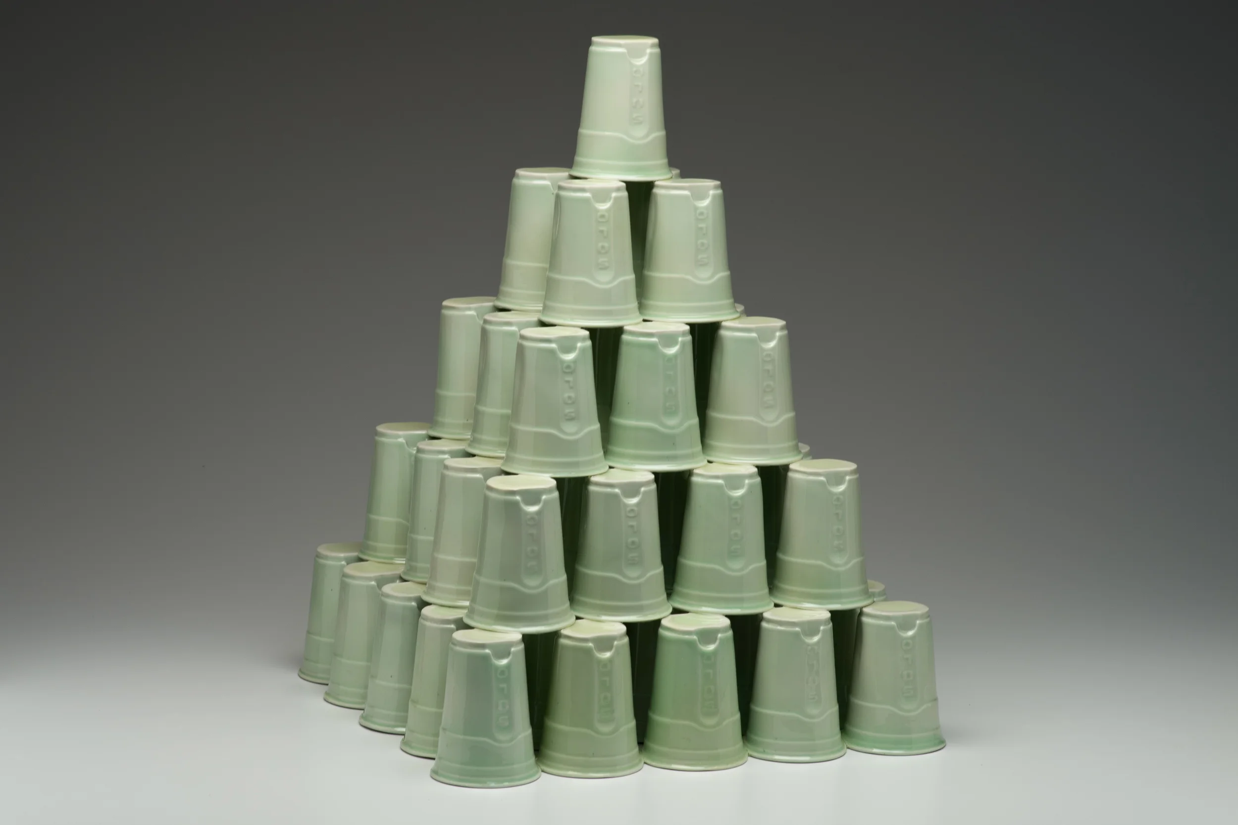 High Class Cup Pyramid