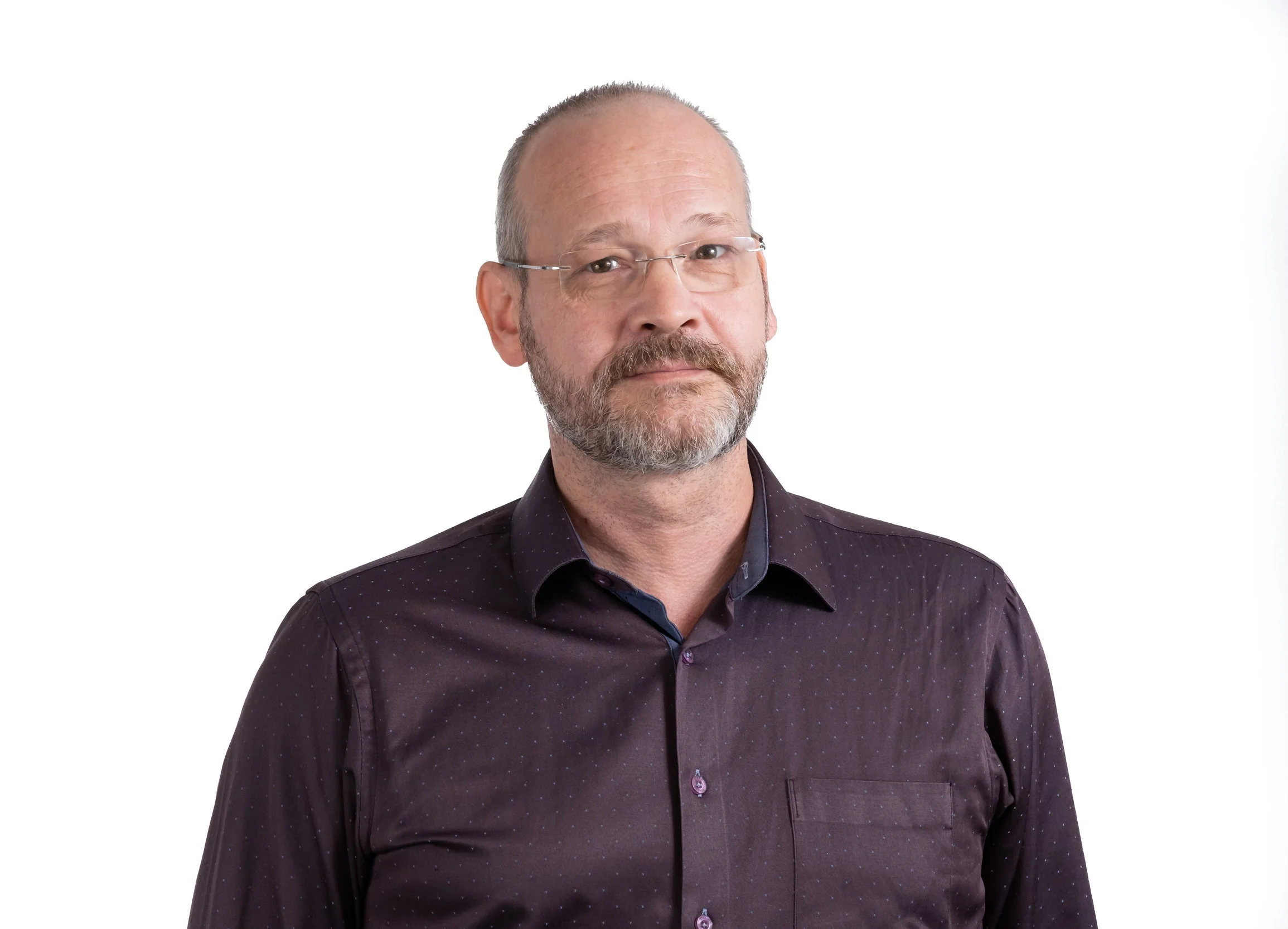 Ron has been building his whole working life. He started off gaining 3 years of valuable experience ‘on the tools,’ working initially as a site foreman and then as a site manager. Here, he was involved in both new-build high-rise and small-scale refurbishment projects. He Joined Kedmor in 2017 after graduating from Ariel University with a degree in Civil Engineering with Construction Management. Well-versed in construction methodologies and procedures, Ron is able to coordinate multidisciplinary teams to achieve results and ensure projects are delivered on time. Despite being chained to a desk, Ron still enjoys time on site and is very client focused. He enjoys throwing frisbees around the beach and going to concerts