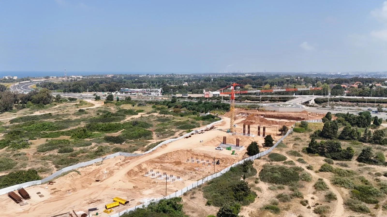 Netanya's New Connection: The Havatzelet Bridge by Kedmor Engineers is Under Construction