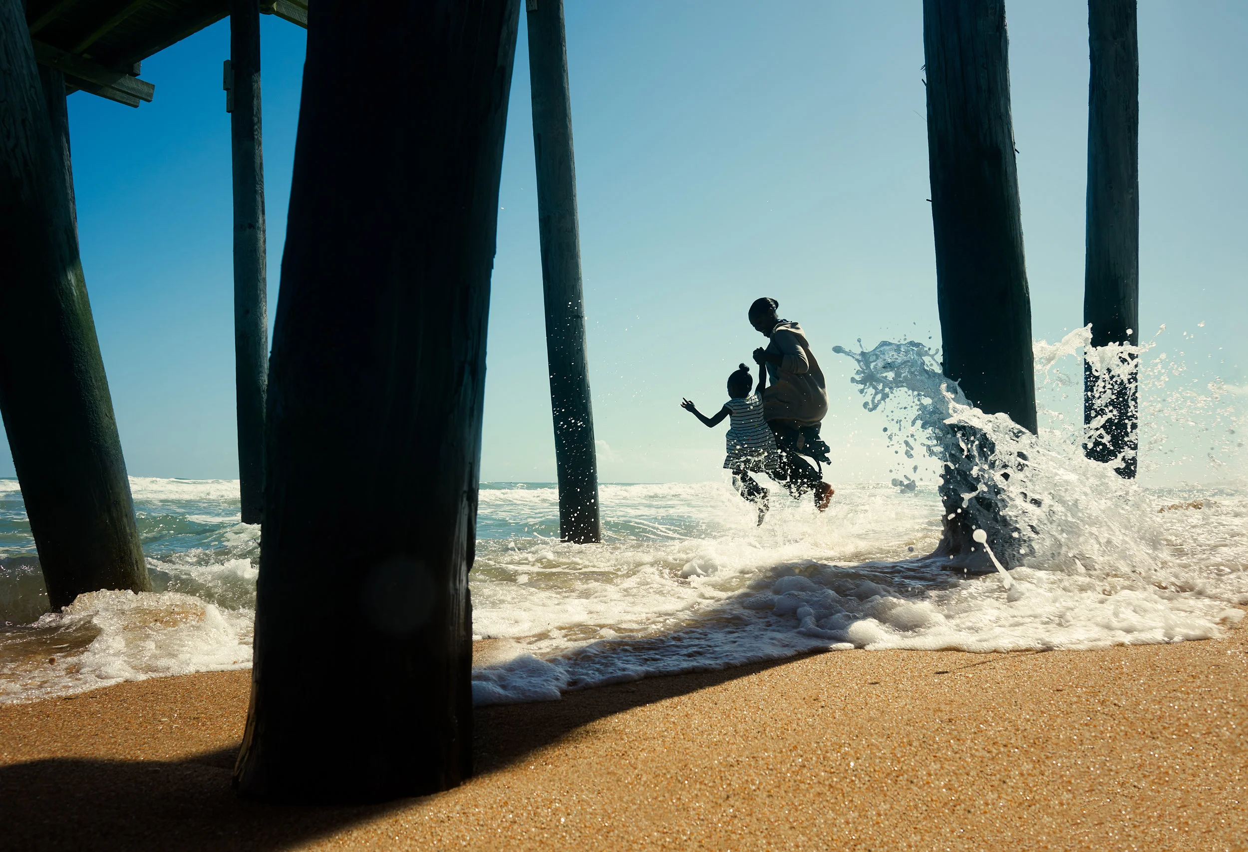 nc_obx_MotherDaughter_Pier_MyFinal.jpg
