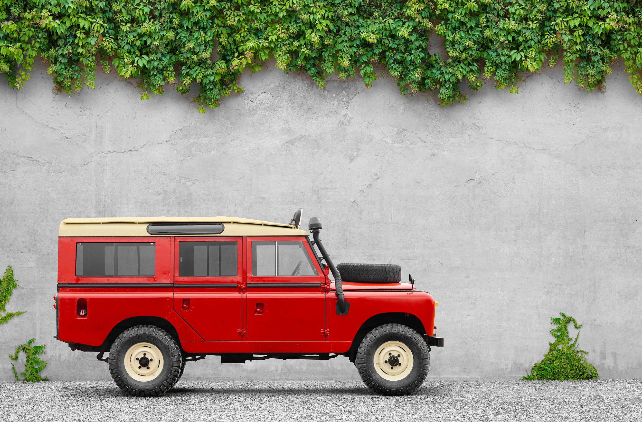 LandRover_RedSeriesII_1_FINAL_Profile.jpg