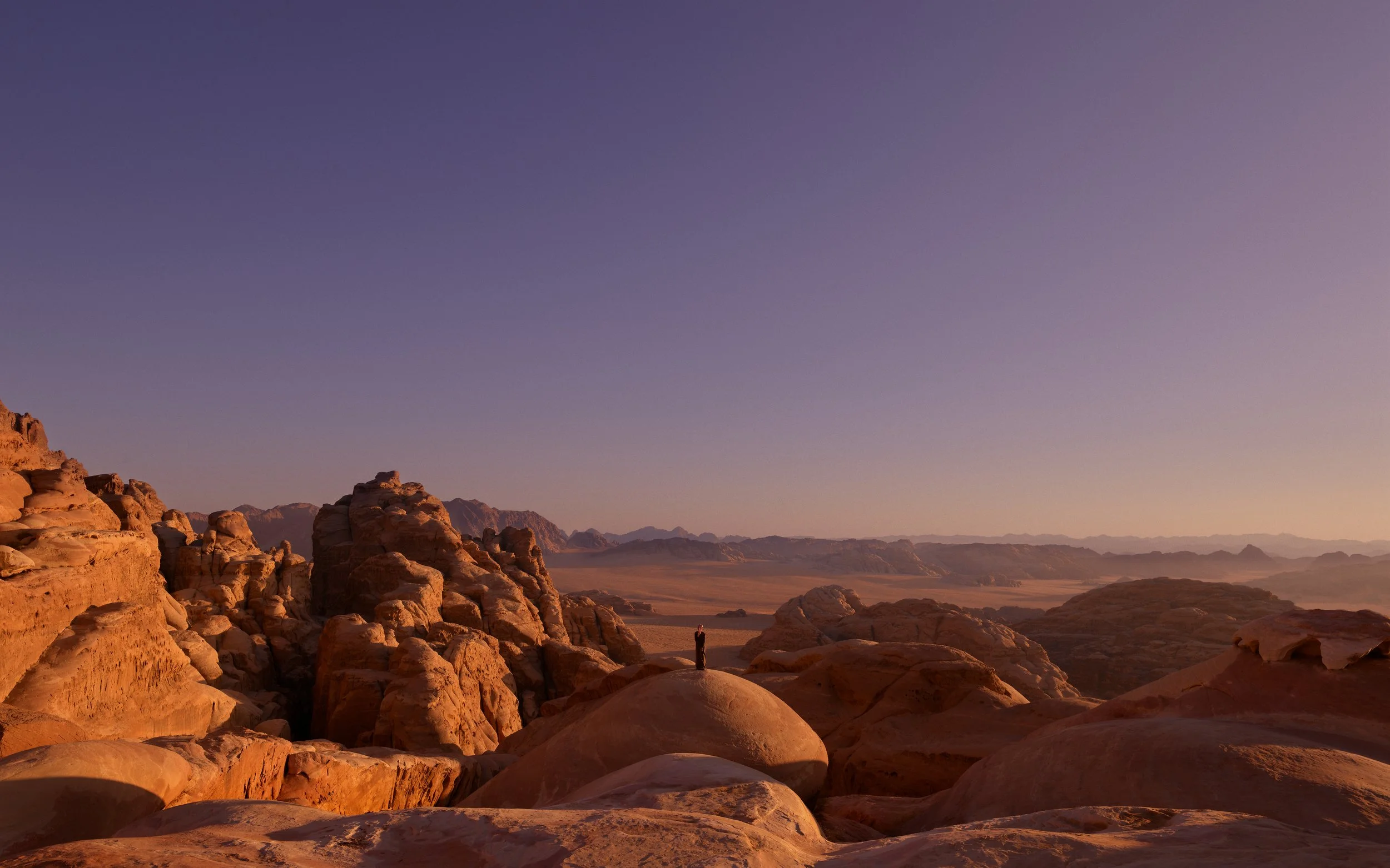 WadiRum_Day1_0725_BlueSky_6000.jpg