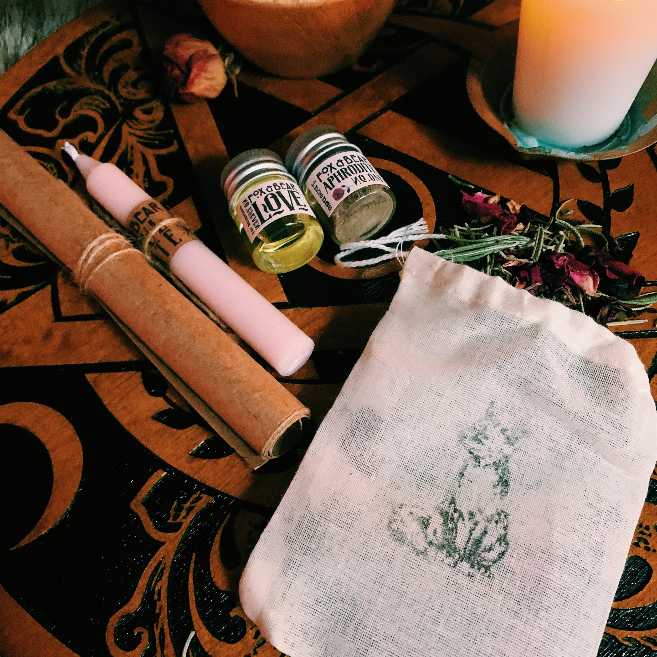 APHRODITE'S SOUL MATE-LOVE SPELL KIT