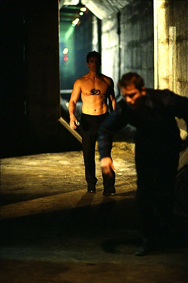 LEGACY-TUNNEL-STALKER_15.jpg