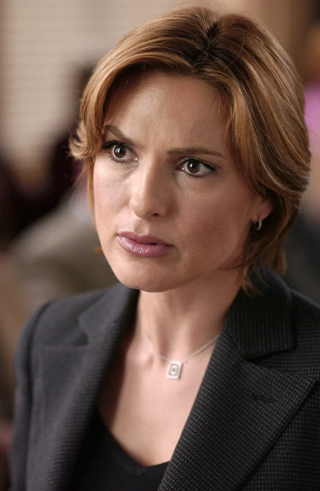Mariska Hartigay_3_74.jpg
