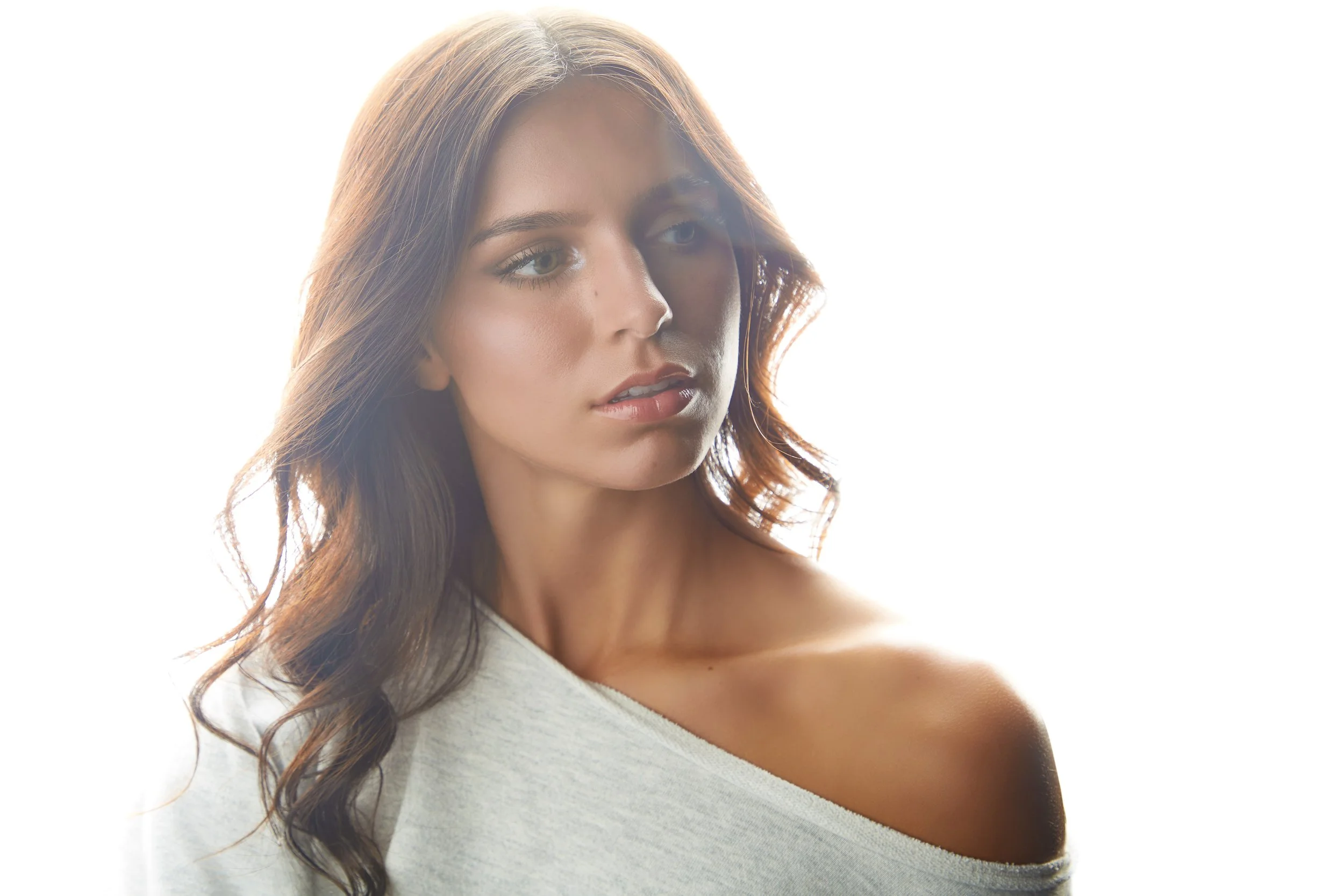 Senior Portrait Girl Shoulder