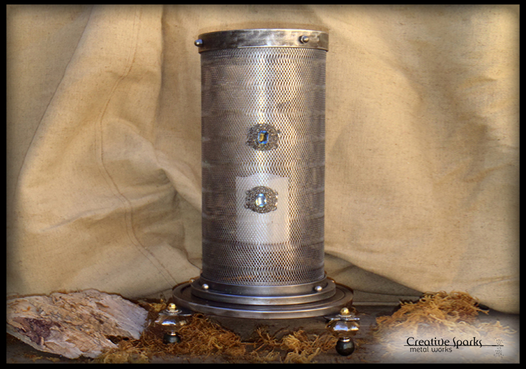 Hurricane Lamps_2_Creative Sparks Metal Works_Gallery_.jpg