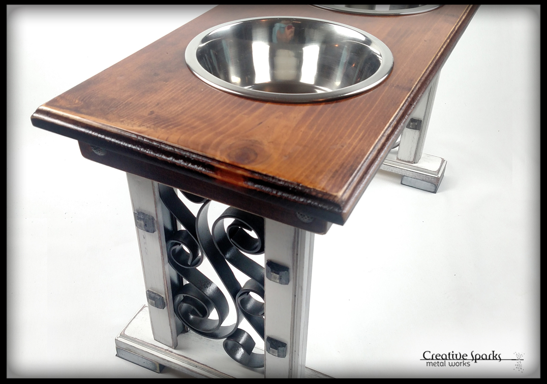 CSM_2019_Gallery_Pet Feeder 8.jpg