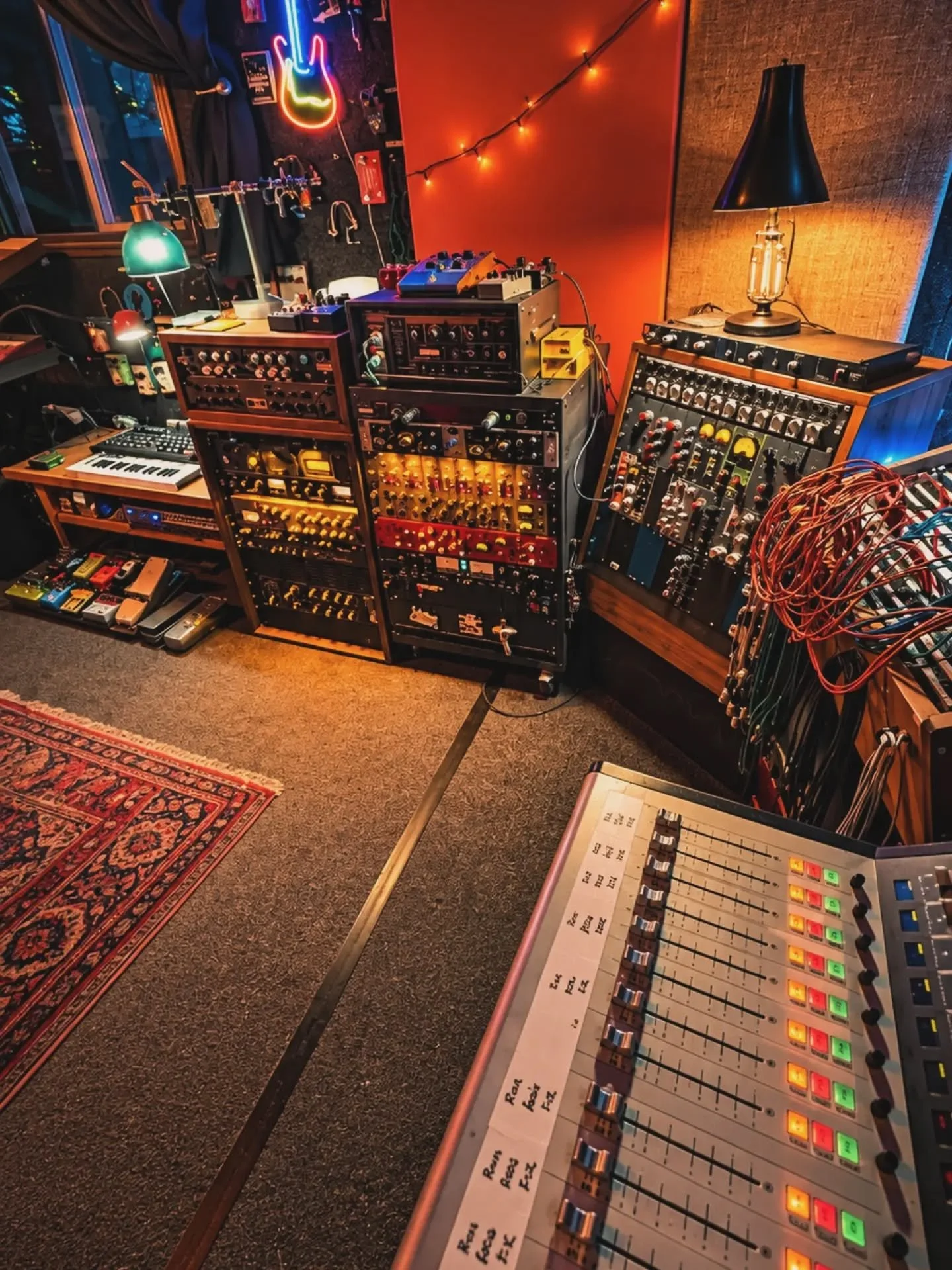 Mixing today at Pinhole. A few tracks on the list and a full day in the control room..