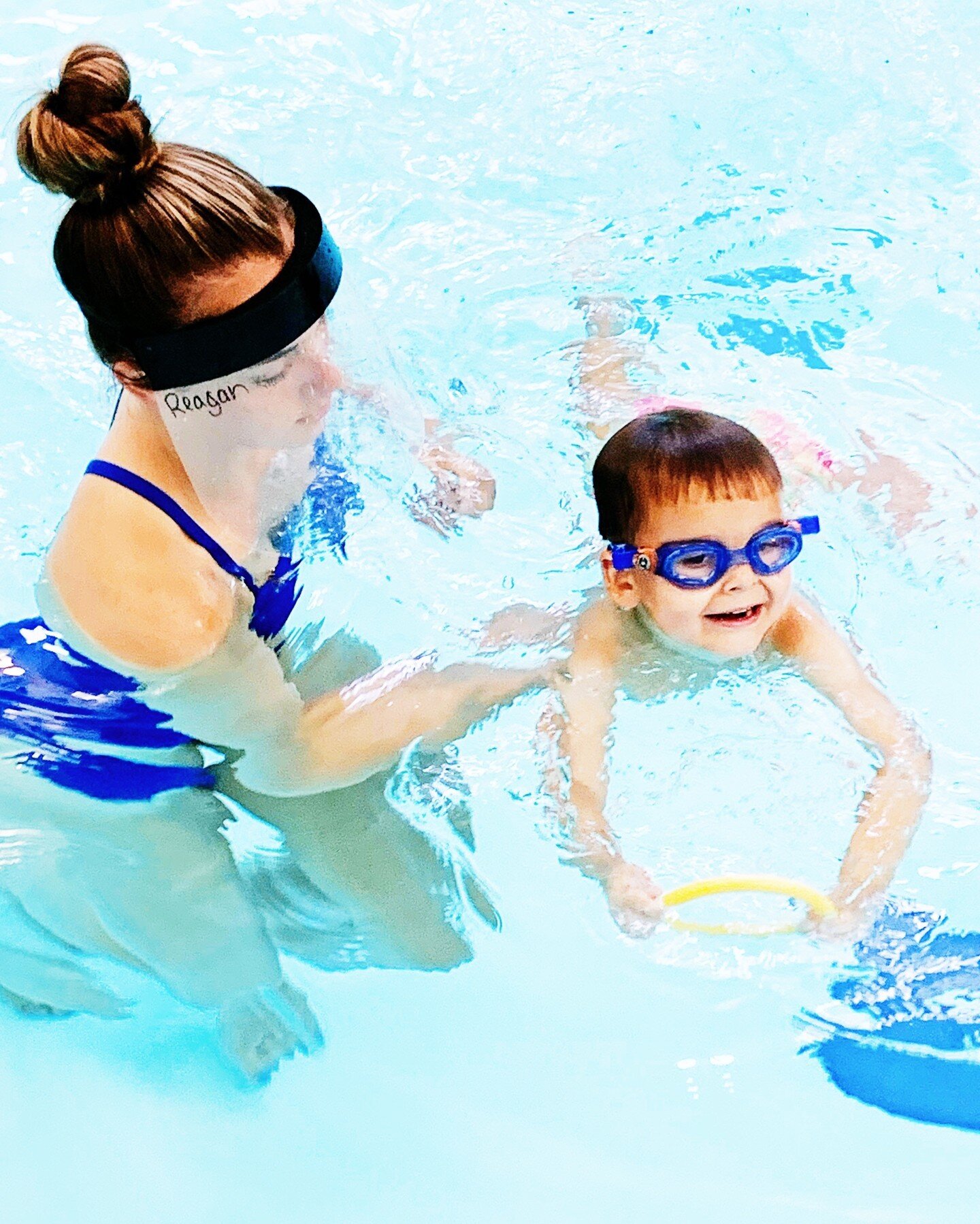 We want to nurture your child's interest in swimming and lifelong water activities. We do that by providing small class sizes where your child will receive training based on their skill level in a fun environment. 🏊🏼&zwj;♂🏊🏼&zwj;♀🏊🏼