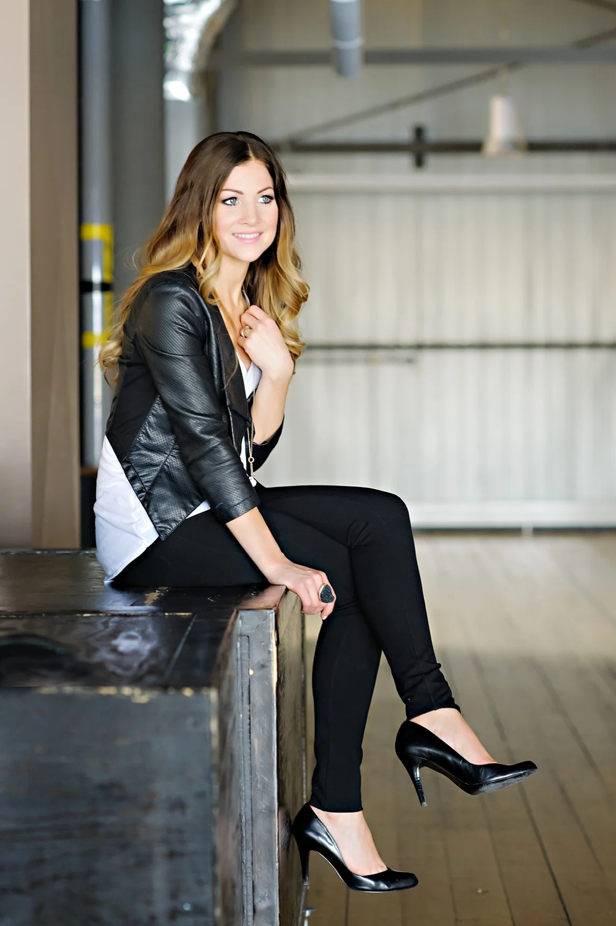 Halifax-Makeup-Artist-Naphtali-Carleton-Candace-Berry-Photography02.jpg