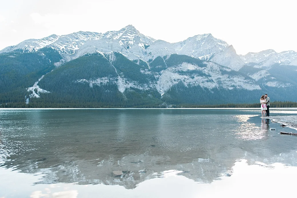 Rocky-Montain-Engagement-Shoot-Canmore-Alberta_34.jpg