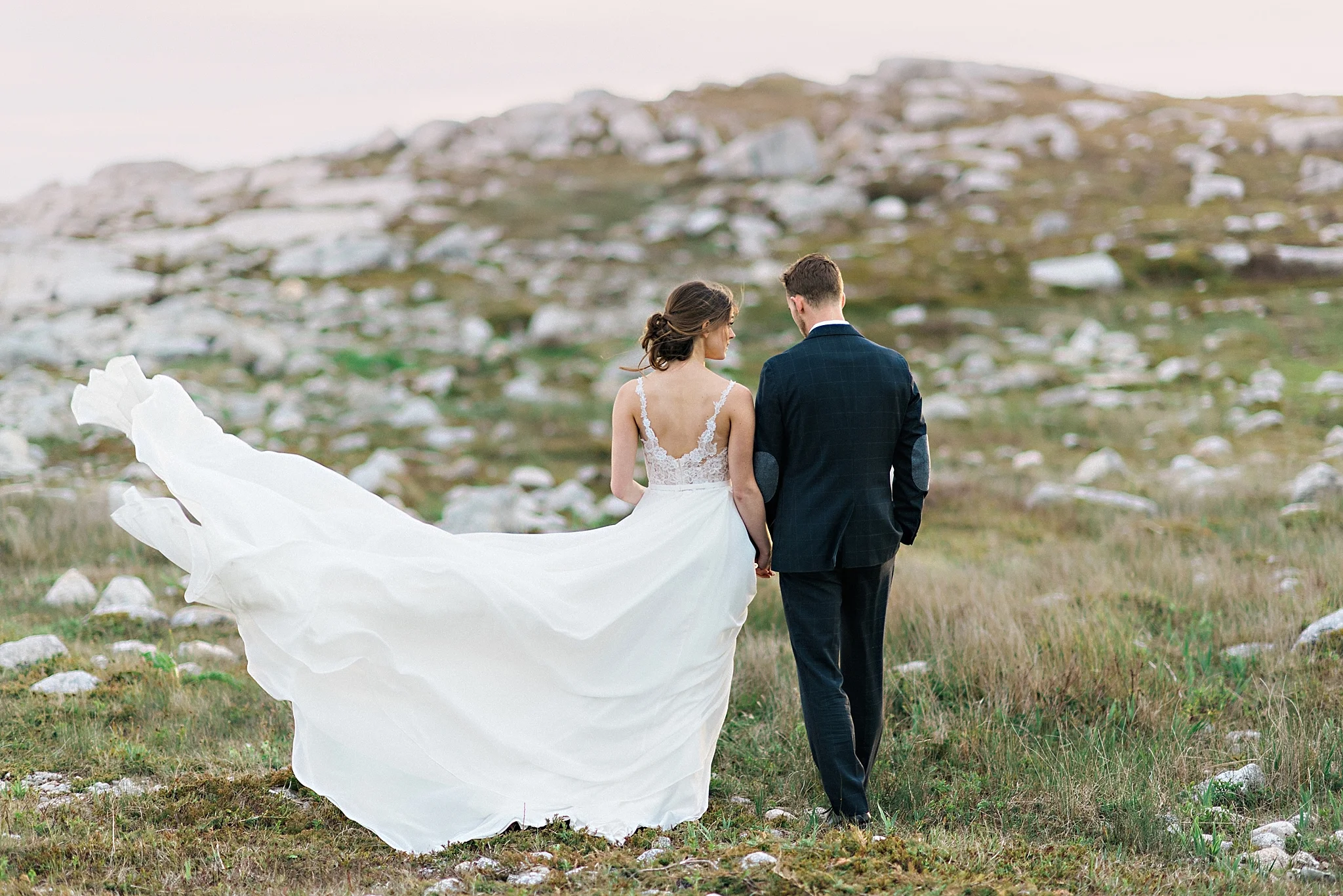 Rugged&Romantic_StyledElopement_047.jpg