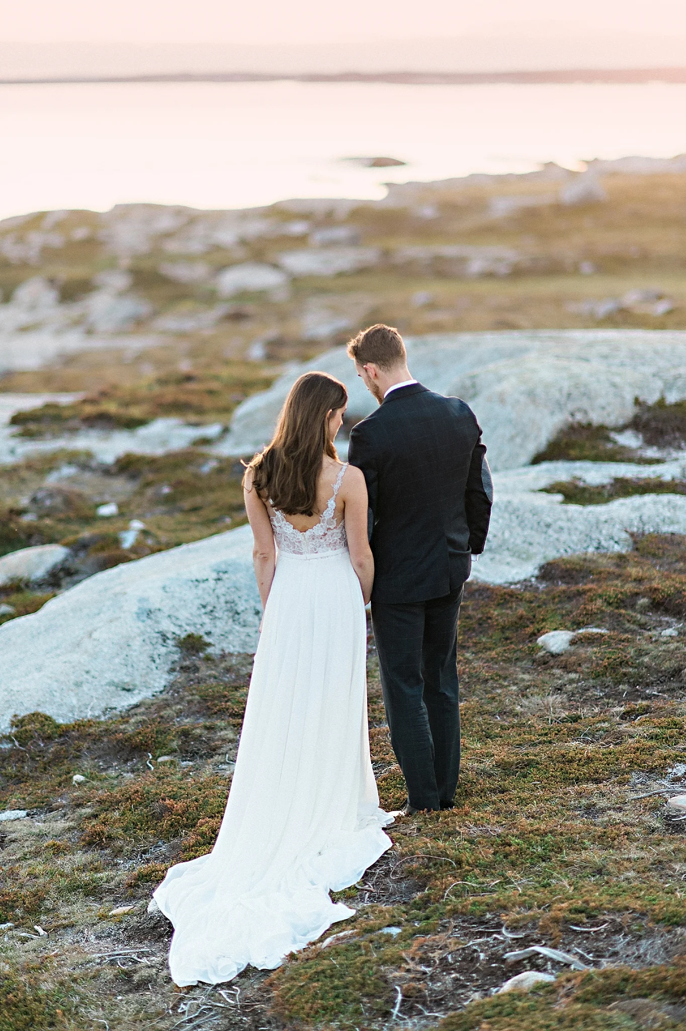 Rugged&Romantic_StyledElopement_069.jpg