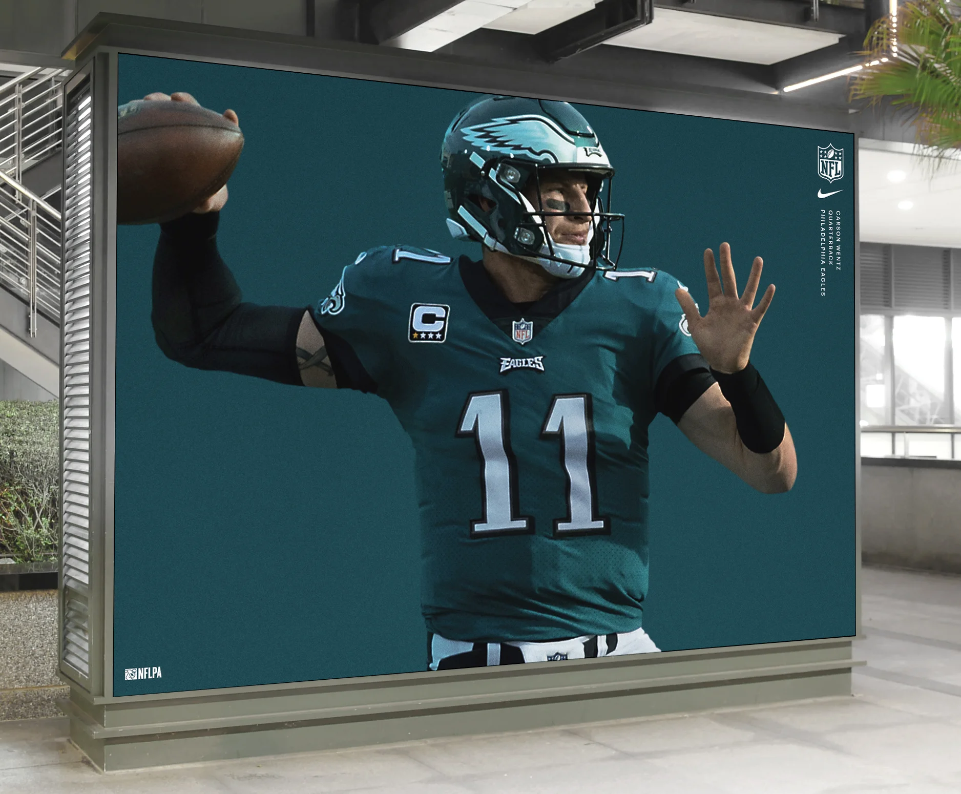 Nfl_NikeFree Mall Indoor Billboard Digital Ad Mockup PSD For Advertisement_crop_eagels.jpg