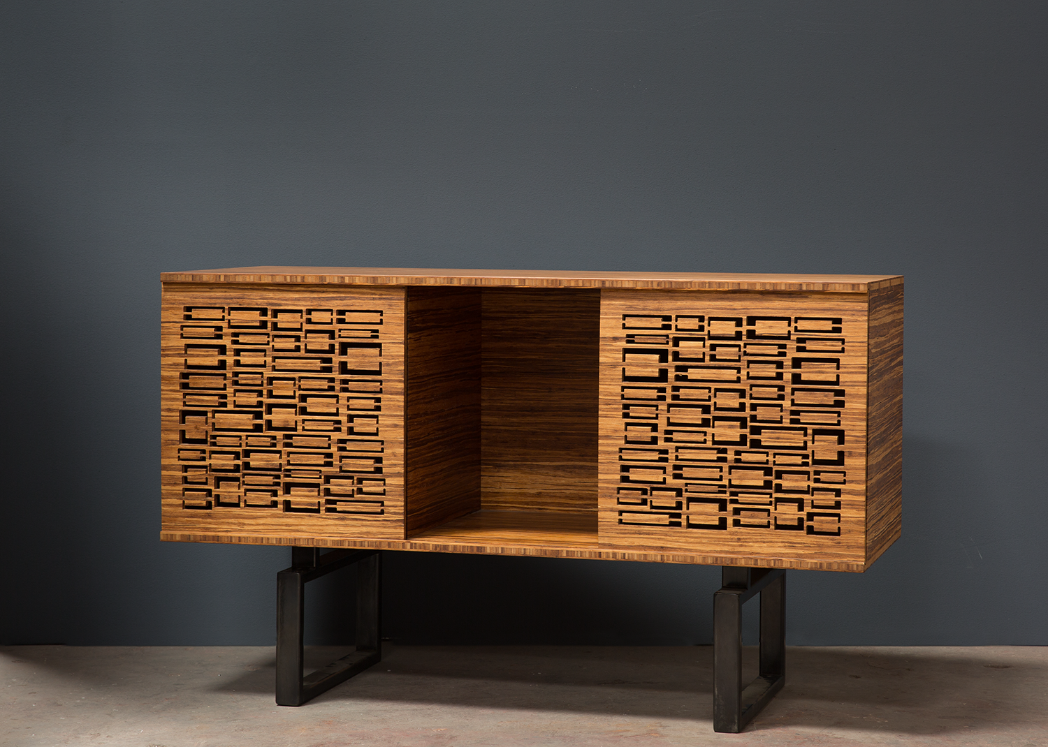 Palm Strand Console 1.png