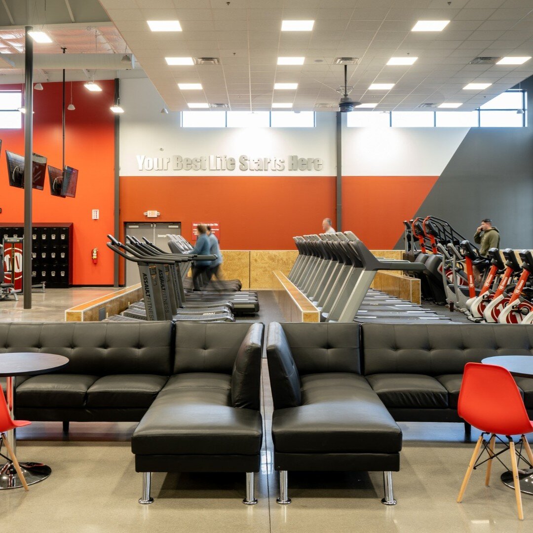 Did you know that by February an estimated 80% of Americans have abandoned their New Year's resolutions? If your resolution was to go to the gym we suggest checking out one of our projects 10 Fitness! The modern, energetic, an functional design can h