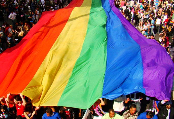 A bandeira do arco-íris é simbolo do movimento lgbt desde 1978