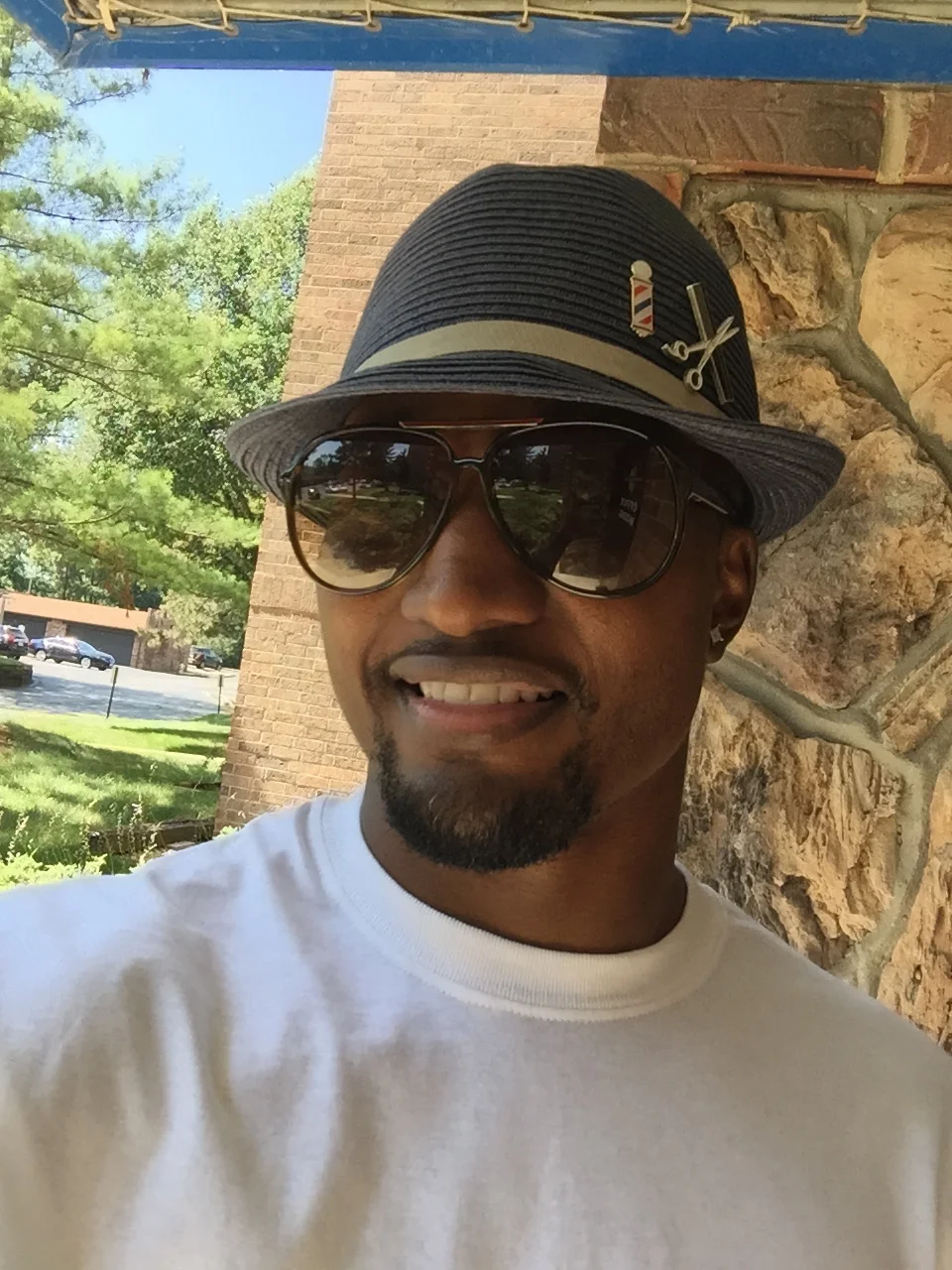 hat and shades.JPG